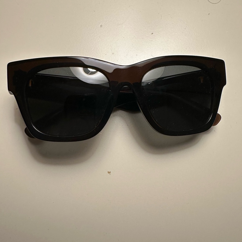 Brand new Burberry sunglasses